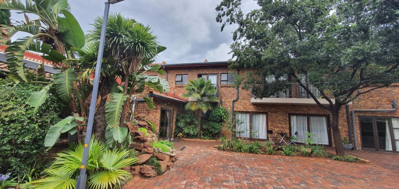 Aero Lodge Guest House Middelburg  Exterior photo